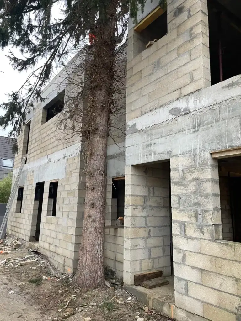 copropriété de 4 maisons en cours de construction à Bouffémont4